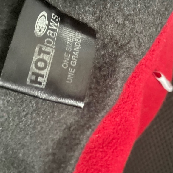 HOT PAWS UNISEX RED HAT NWOT - Picture 4 of 5